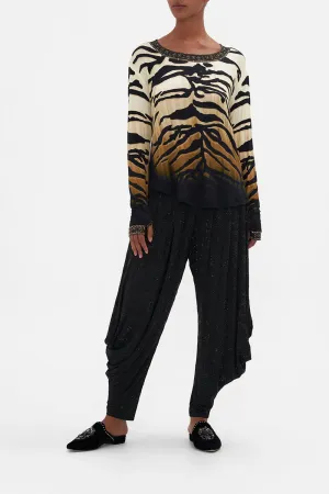 REVERSIBLE COWL LONG SLEEVE TEE TAME MY TIGER