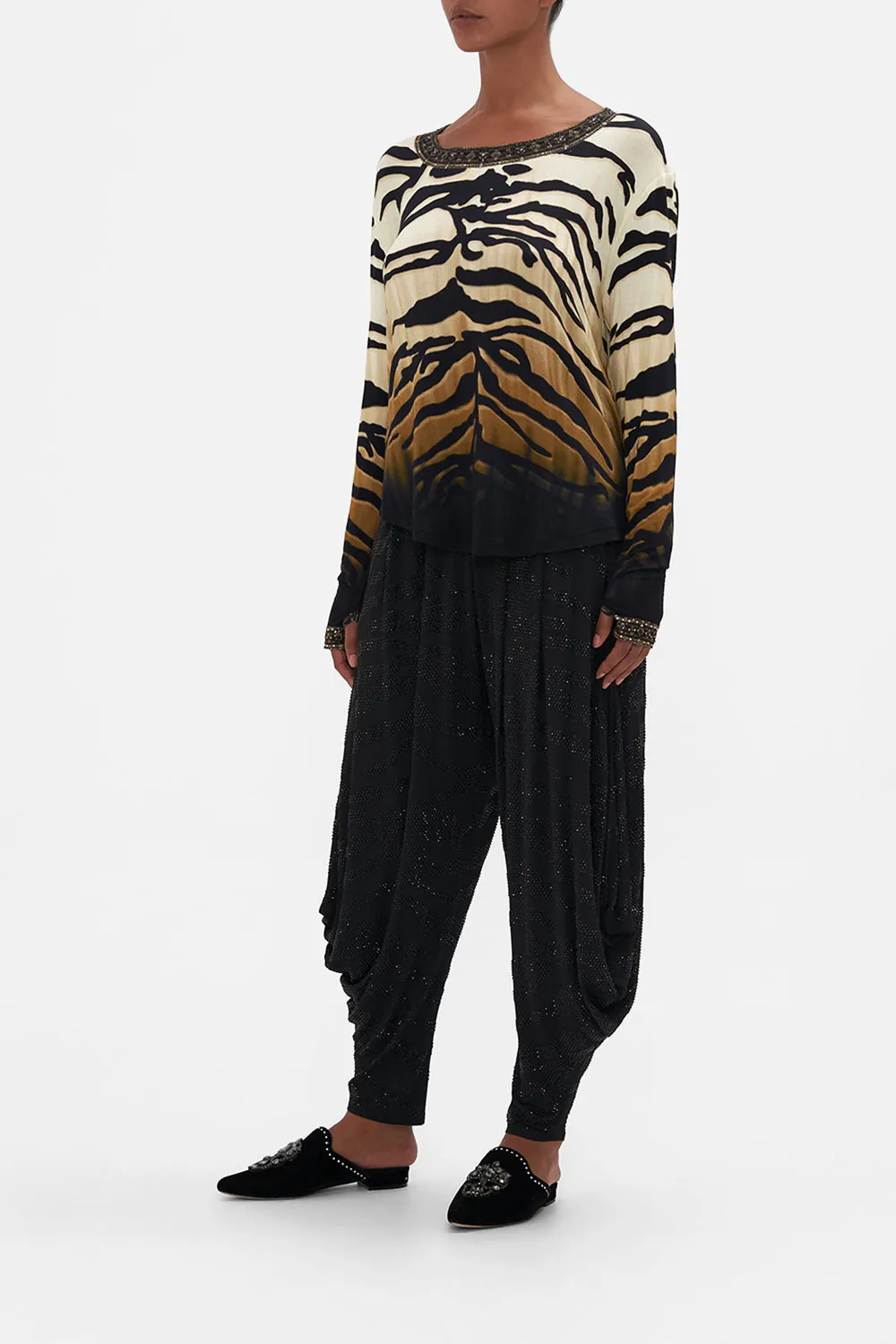 REVERSIBLE COWL LONG SLEEVE TEE TAME MY TIGER