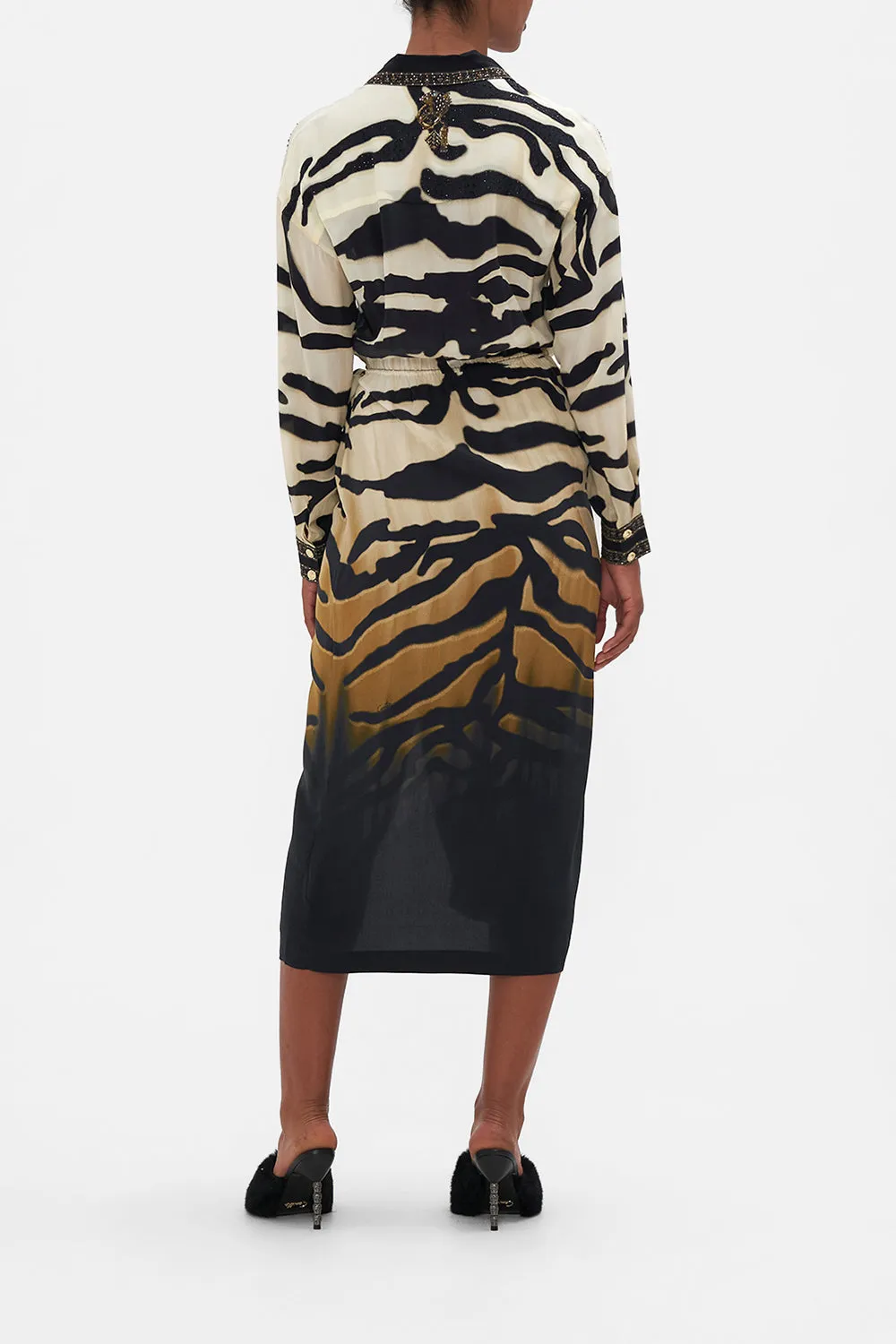 TWIST FRONT SHIRT DRESS TAME MY TIGER